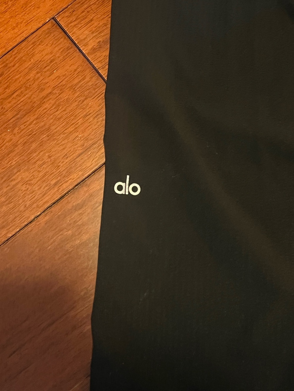 ALO Yoga Black Wide-Leg High-Rise Trousers - Picture 4 of 5